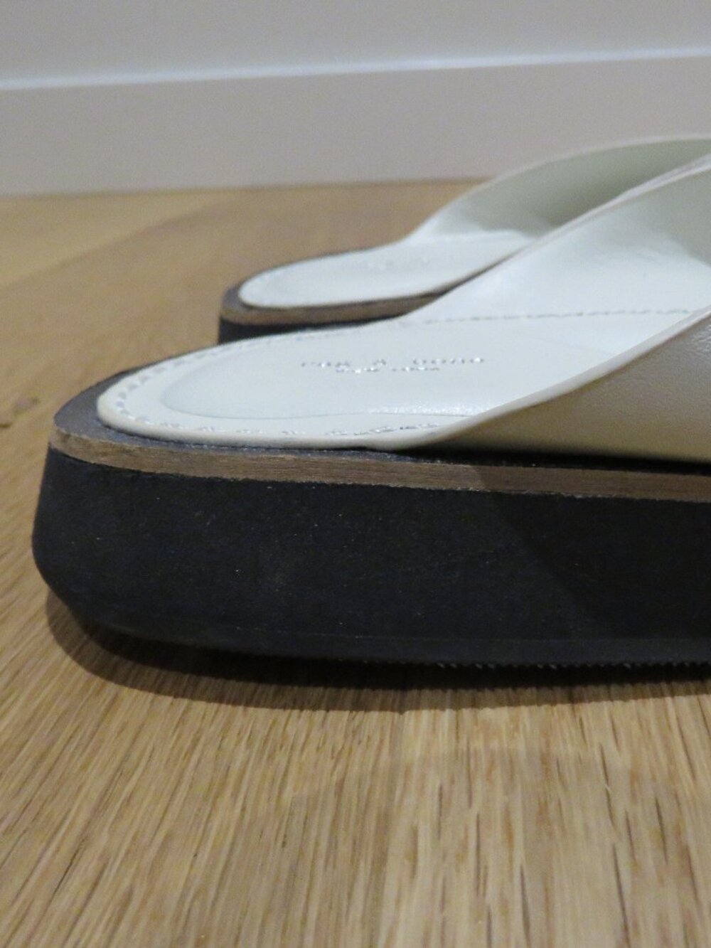 RAG & BONE Parker Thong Sandal Shoe Antique White US 6.5 Minimalist Quiet Luxury - Picture 7 of 11